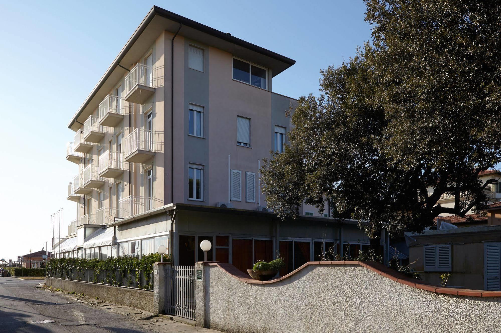 Hotel Mirage Marina di Pietrasanta Exteriér fotografie