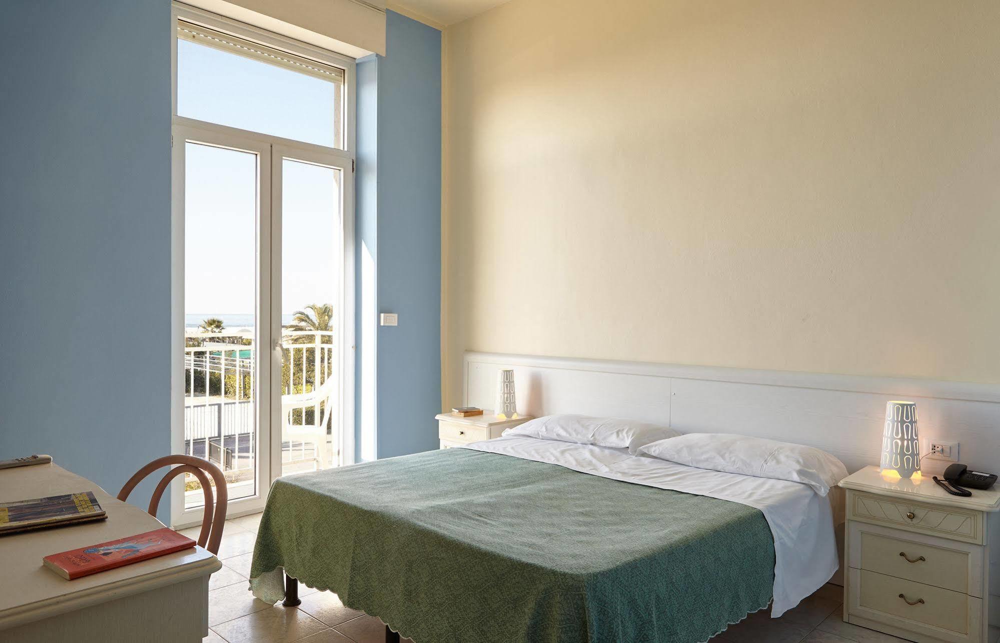Hotel Mirage Marina di Pietrasanta Exteriér fotografie